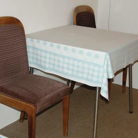 Two-bedroom In Slapy Nad Vltavou 아파트 Rabyne
