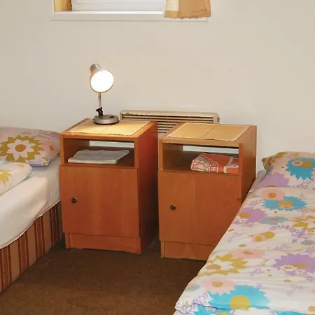 Two-bedroom In Slapy Nad Vltavou 아파트 *