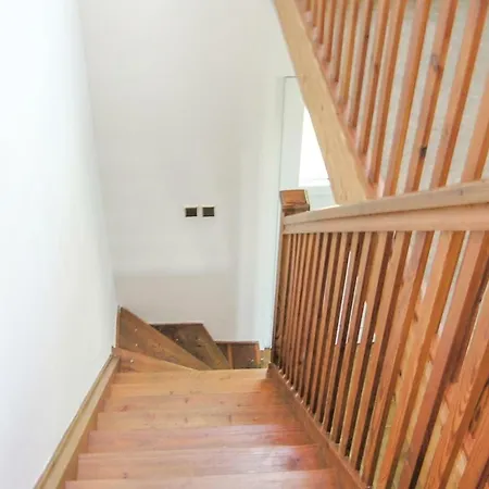 Two-bedroom In Slapy Nad Vltavou 아파트