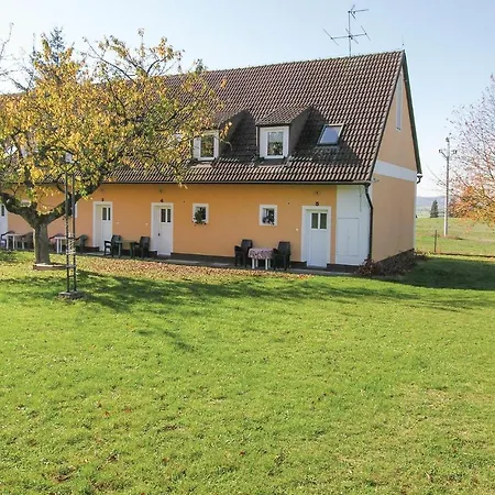 아파트 Two-bedroom In Slapy Nad Vltavou