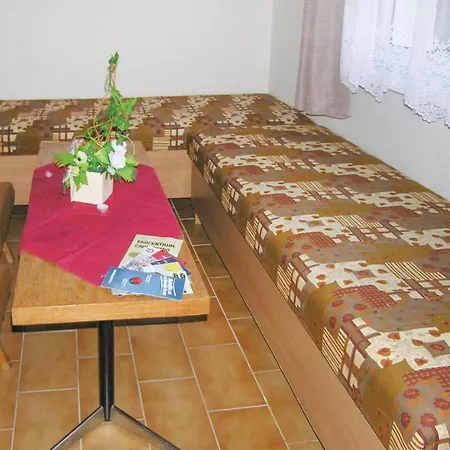 Two-bedroom In Slapy Nad Vltavou 아파트